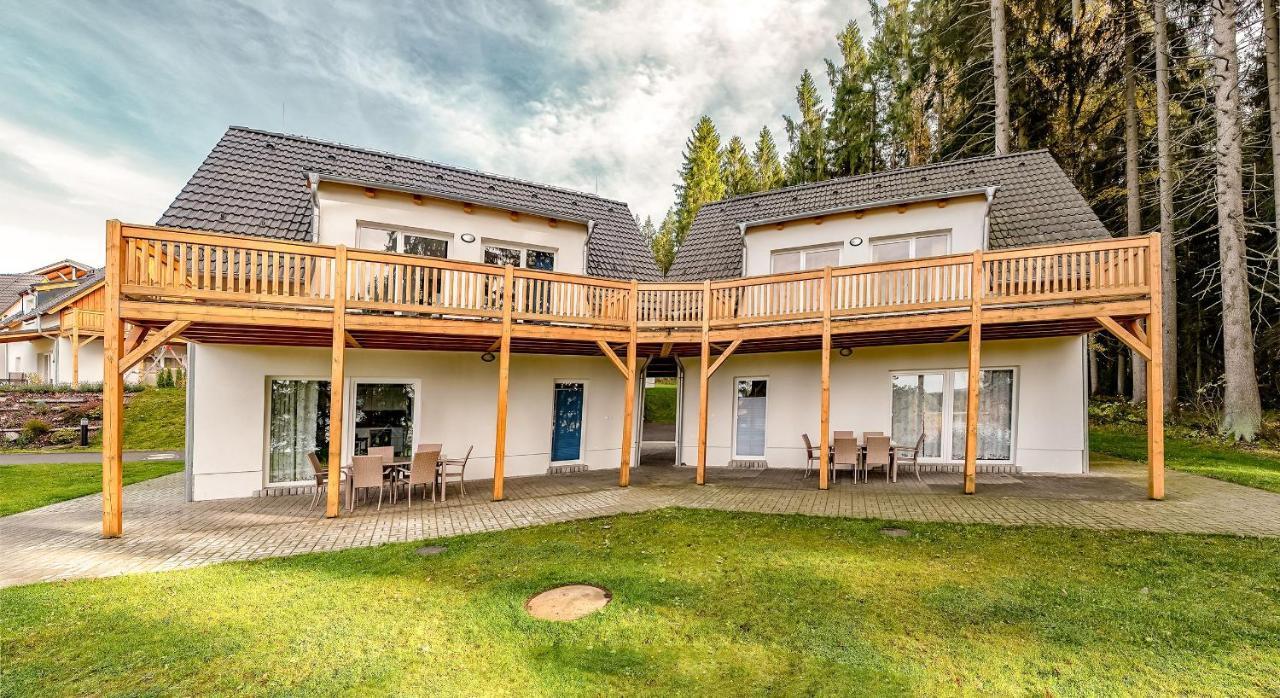 Lipno Club Villa Frymburk Kültér fotó